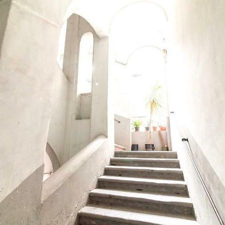 ナポリ Via Nilo House Bed & Breakfast エクステリア 写真