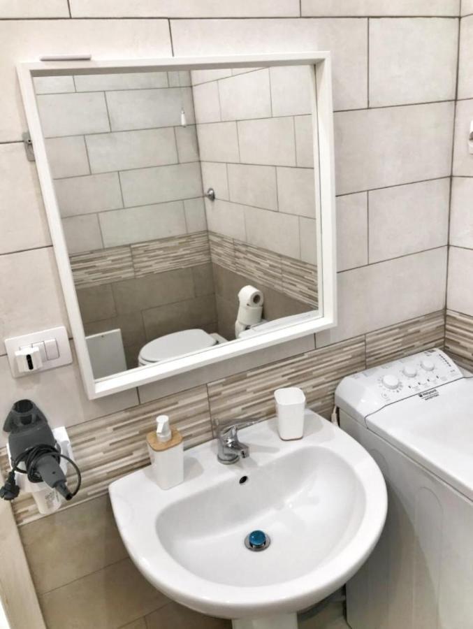ナポリ Via Nilo House Bed & Breakfast エクステリア 写真